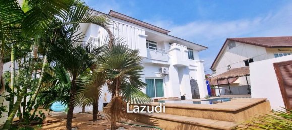 4 bedrooms Cafe / restaurant in Pattaya, Thailand No. 13592 3