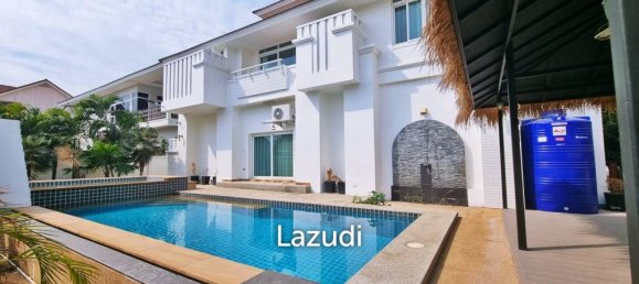 4 bedrooms Cafe / restaurant in Pattaya, Thailand No. 13592 2