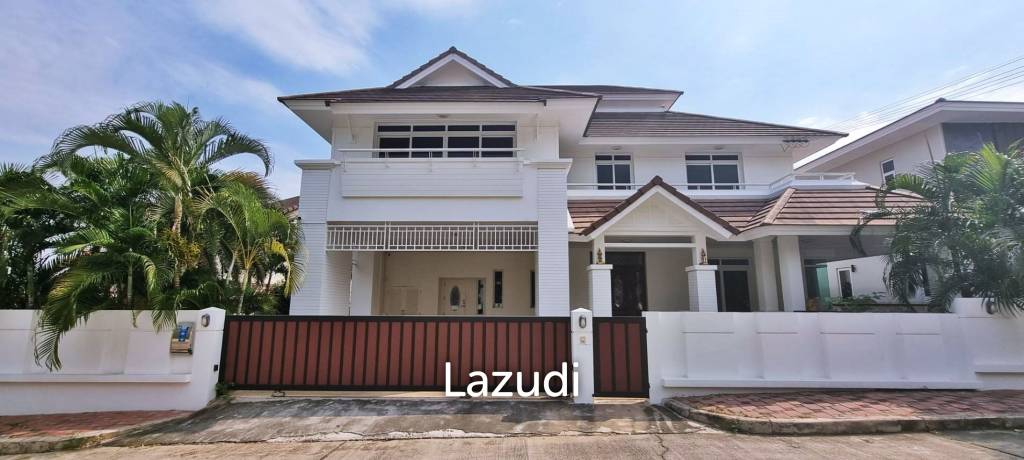 4 bedrooms Cafe / restaurant in Pattaya, Thailand No. 13592