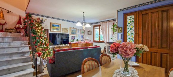 5 rooms House in Forte dei Marmi, Italy No. 125529 8