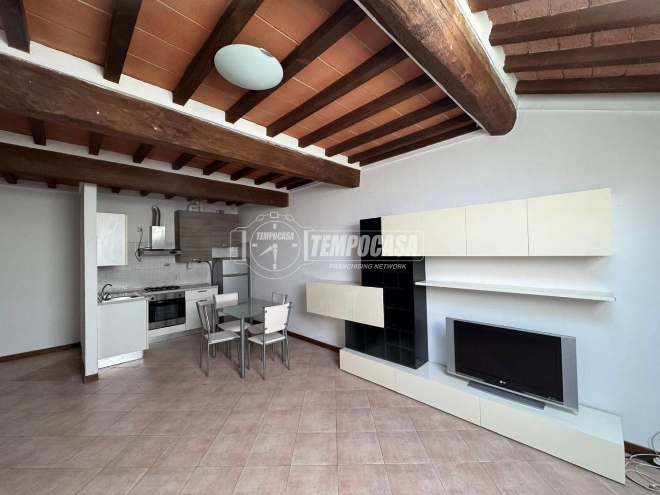 2 غرف نوم شقة في Mirandola, Italy رقم 265456