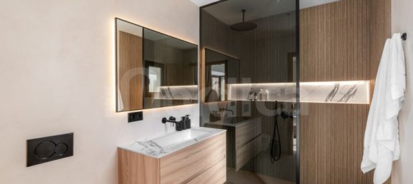 3 bedrooms Penthouse in Marbella, Spain No. 231035 12