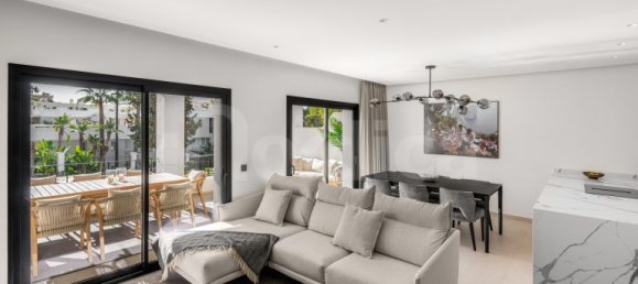 3 bedrooms Penthouse in Marbella, Spain No. 231035 6