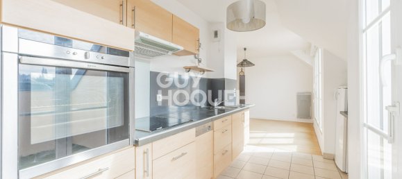 Apartamento de 2 dormitorios en Les Clayes-sous-Bois, France No. 193839 7