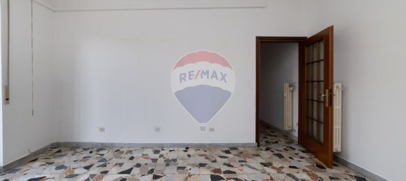 2 Schlafzimmer Wohnung in Vimodrone, Italy, Nr. 358000 5