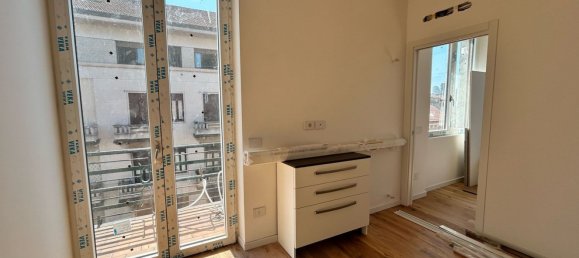 2 rooms Apartment in Milan, Italy No. 338110 16