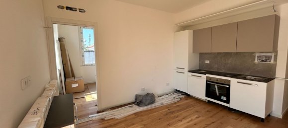 2 rooms Apartment in Milan, Italy No. 338110 12