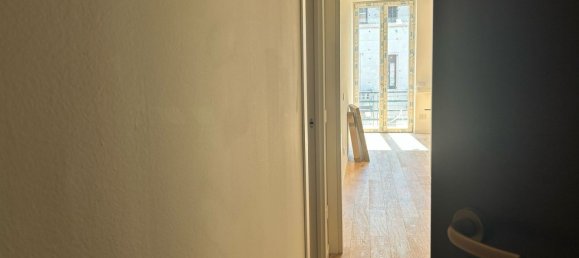 2 rooms Apartment in Milan, Italy No. 338110 15