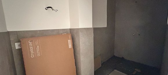 2 rooms Apartment in Milan, Italy No. 338110 2