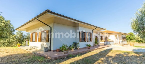 4 bedrooms Villa in Montalto di Castro, Italy No. 297740 16