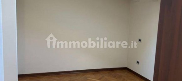 2 Schlafzimmer Wohnung in Iseo, Italy, Nr. 345309 24