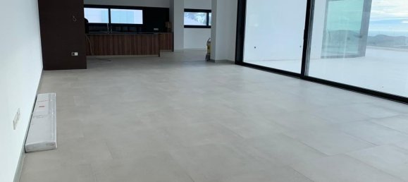 Villa de 4 dormitorios en Finestrat, Spain No. 12074 16