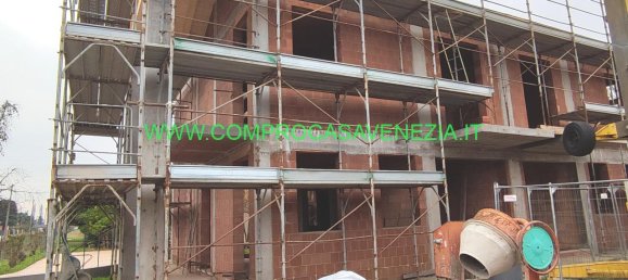 5 rooms Villa in Venice, Italy No. 229007 3