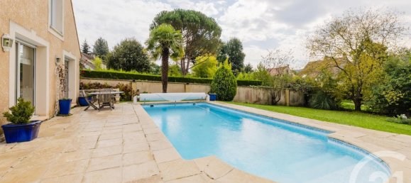 5 bedrooms House in Chevreuse, France No. 147498 10