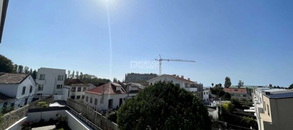 3 bedrooms Apartment in Porto, Portugal No. 44397 12