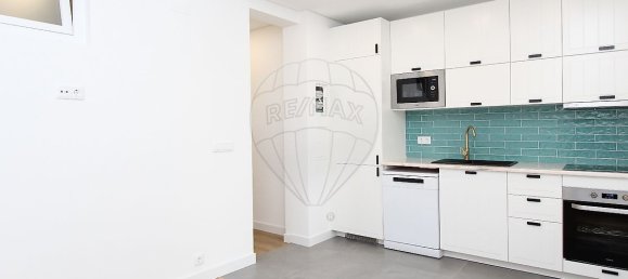Apartamento de 2 dormitorios en Lisbon, Portugal No. 11810 37