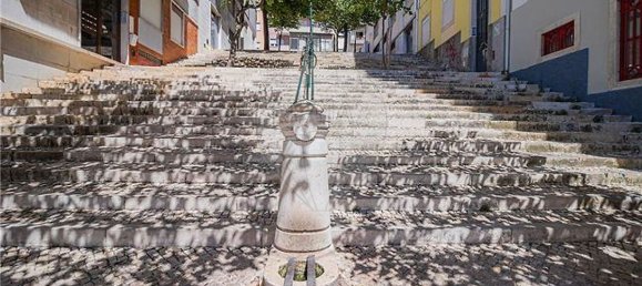 Apartamento de 2 dormitorios en Lisbon, Portugal No. 11810 33