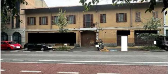 Apartamento de 2 habitaciónes en Saronno, Italy No. 94212 3