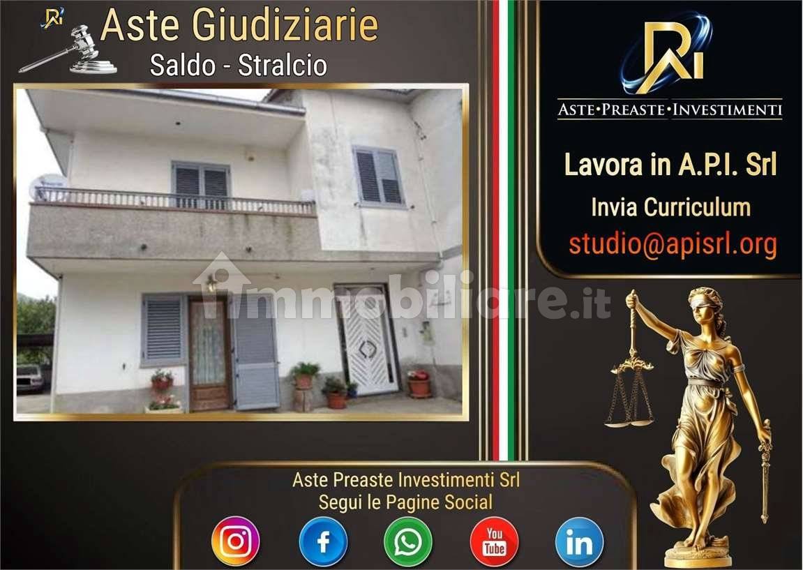 3 غرف نوم منزل في Sassano, Italy رقم 292417