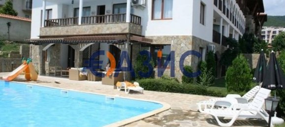 2 chambres Appartement à Sveti Vlas, Bulgaria No. 950 38