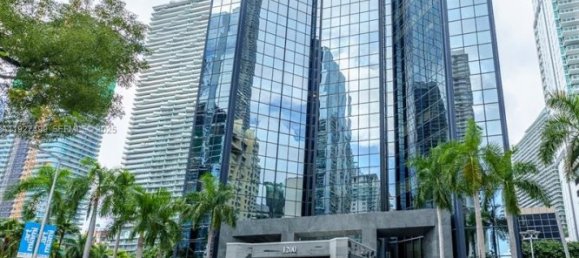 terreno en venta en Miami, Miami-Dade, Florida, USA № 614762 24