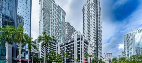 terreno en venta en Miami, Miami-Dade, Florida, USA № 614762 23