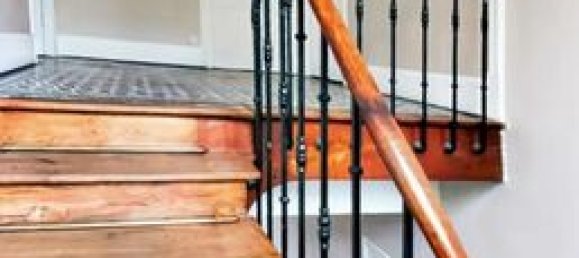 5 bedrooms House in Blanzy, France No. 358973 7