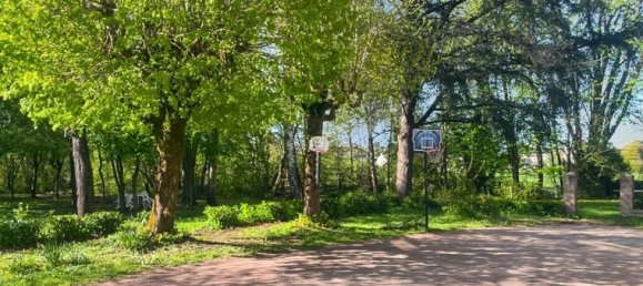 5 bedrooms House in Blanzy, France No. 358973 17