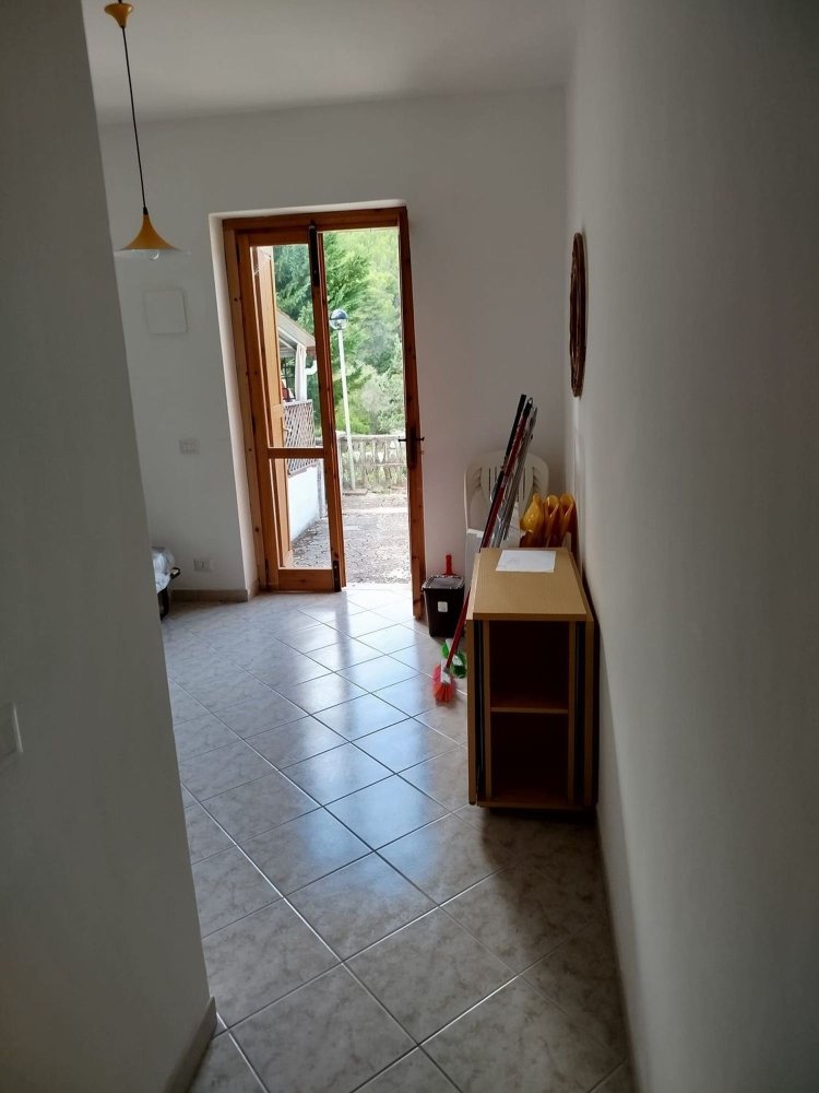 1 غرف نوم شقة في Cagnano Varano, Italy رقم 337364