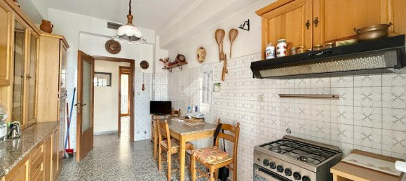 3 chambres Appartement à Viterbo, Italy No. 380988 6