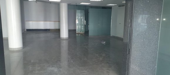 Gewerbliche Immobilie in Senhora da Hora, Portugal 235m², Nr. 222293 6