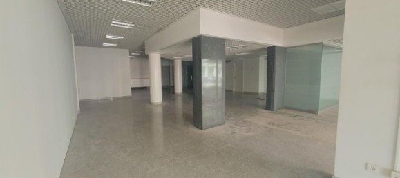 Gewerbliche Immobilie in Senhora da Hora, Portugal 235m², Nr. 222293 9