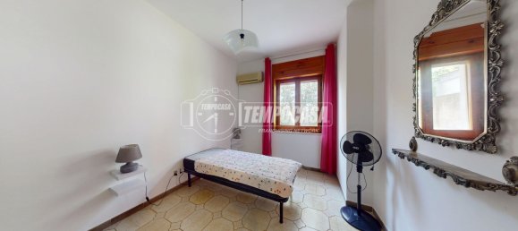 Дом с 2 спальнями в Porto Cesareo, Италия № 323103 24