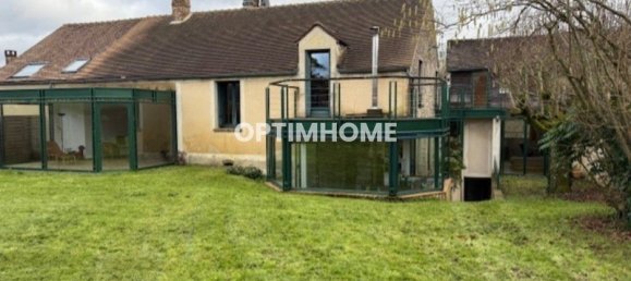 5 bedrooms Villa in Sainte-Mesme, France No. 194238 2