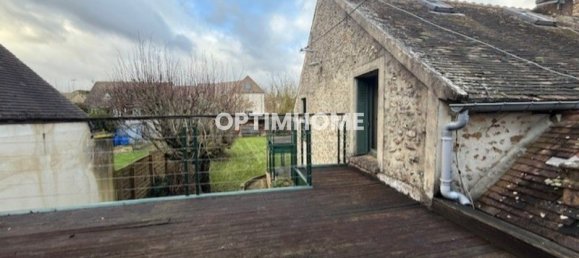 5 bedrooms Villa in Sainte-Mesme, France No. 194238 10