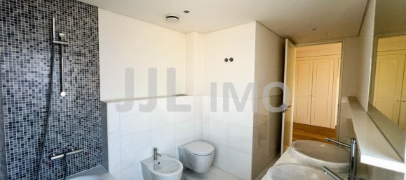 2 bedrooms Apartment in Lisbon, Portugal No. 157506 16