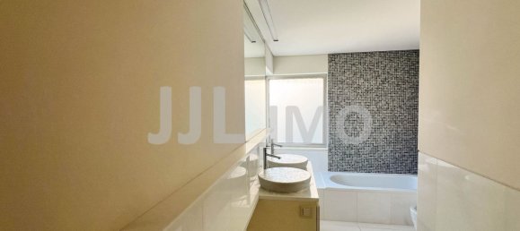 2 bedrooms Apartment in Lisbon, Portugal No. 157506 4