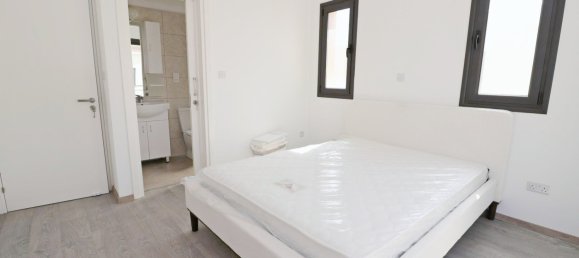 3 bedrooms Villa in Pegeia, Cyprus No. 21983 9