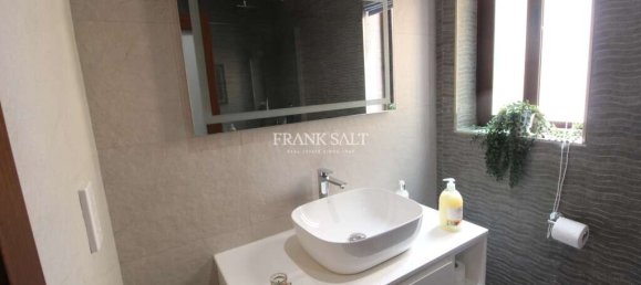 3 bedrooms Apartment in Sannat, Malta No. 5915 15