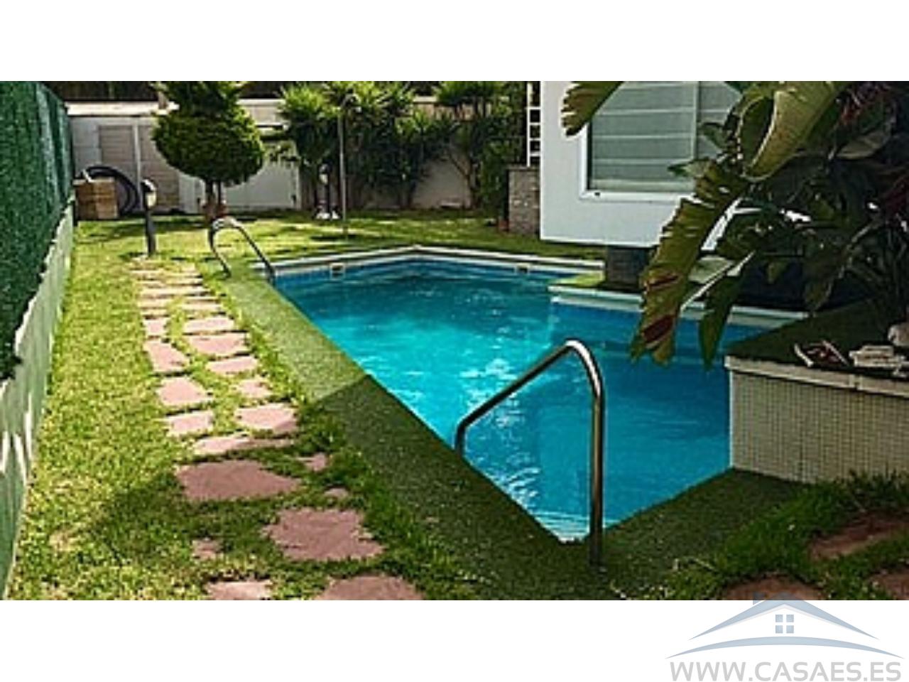 Дом с 6 спальнями в Рокетас-де-Мар, Испания № 78994