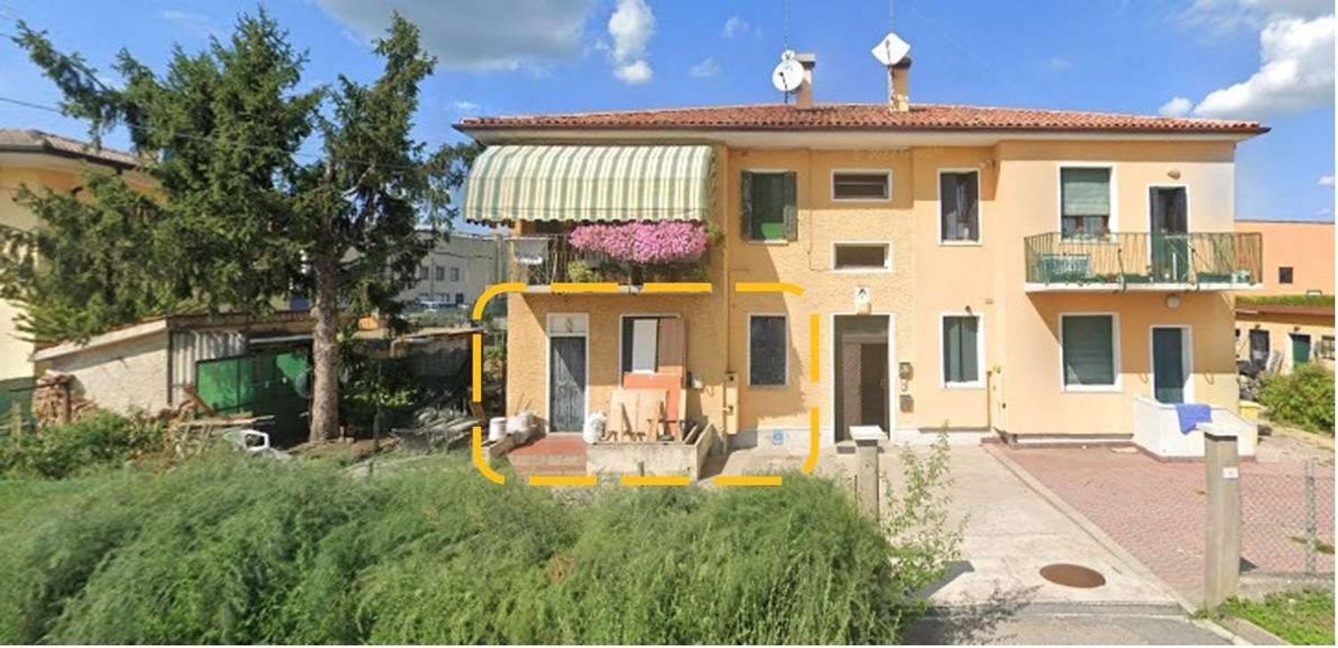 5 rooms Apartment in Ponte di Piave, Italy No. 212798