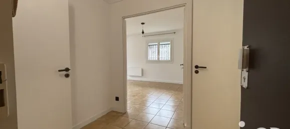 Studio in Torcy, France No. 319777 7