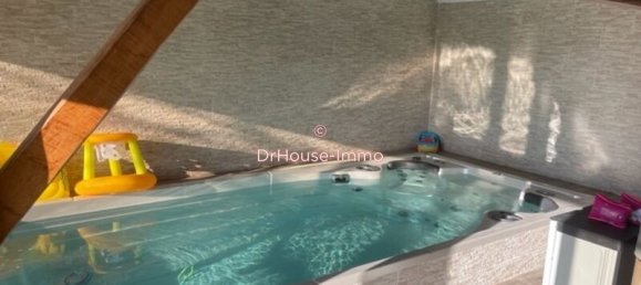 6 bedrooms House in Villebeon, France No. 168110 10