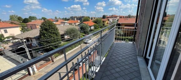 Apartamento de 4 dormitorios en Villa Cortese, Italy No. 360667 23