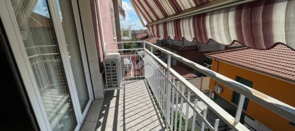 Apartamento de 4 dormitorios en Villa Cortese, Italy No. 360667 21