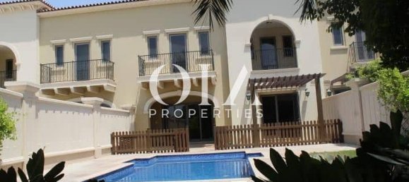 4 bedrooms Townhouse in Saadiyat Island, UAE No. 18899 2