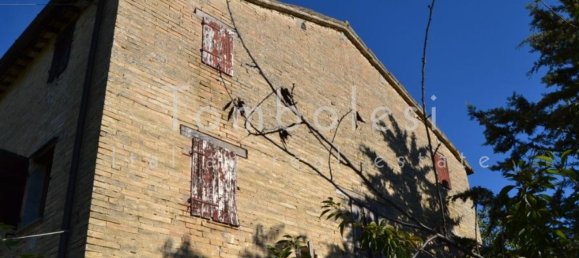 8غرفة منزل في Pergola, Italy رقم 228836 3