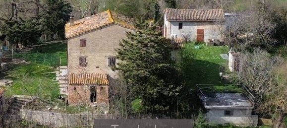 8غرفة منزل في Pergola, Italy رقم 228836 36