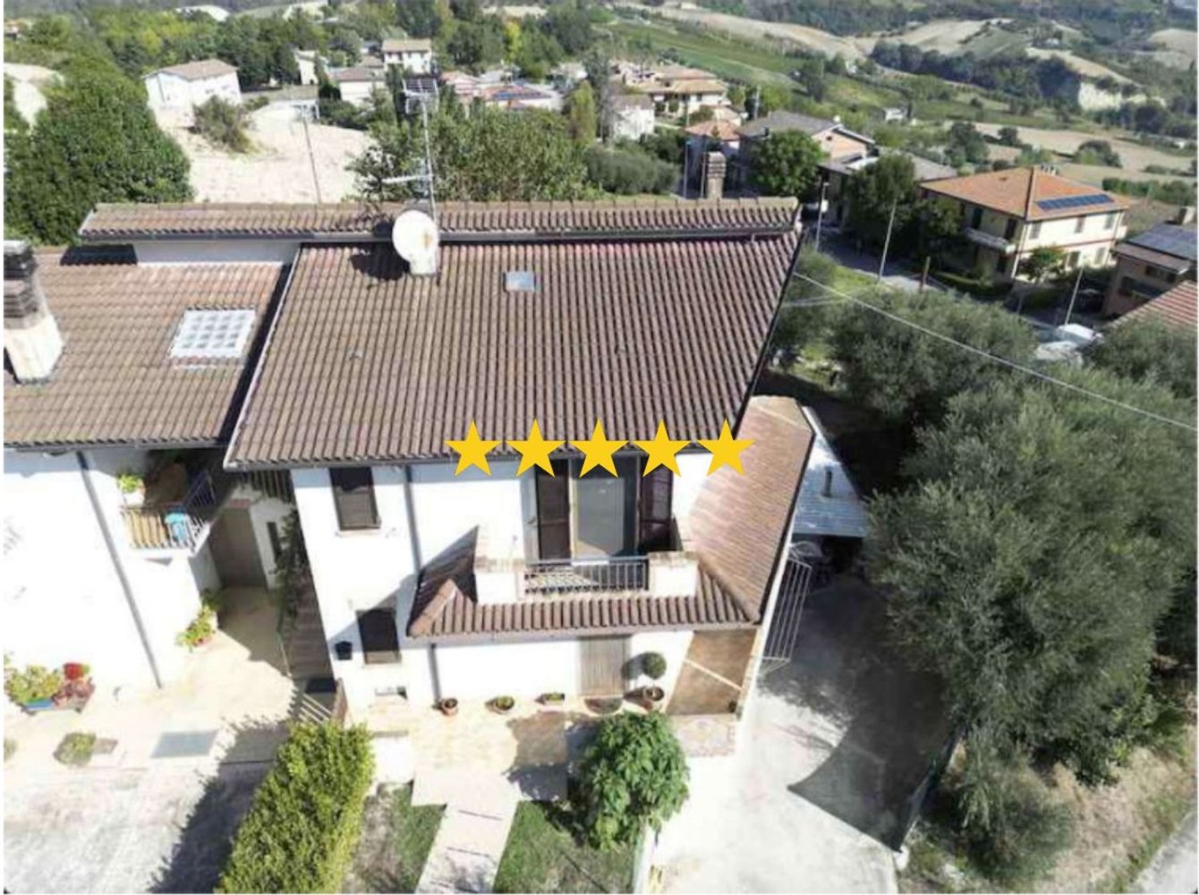 6 rooms Apartment in Petritoli, Italy No. 97281