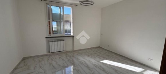 Apartamento T3 em Limbiate, Italy N.º 362198 8